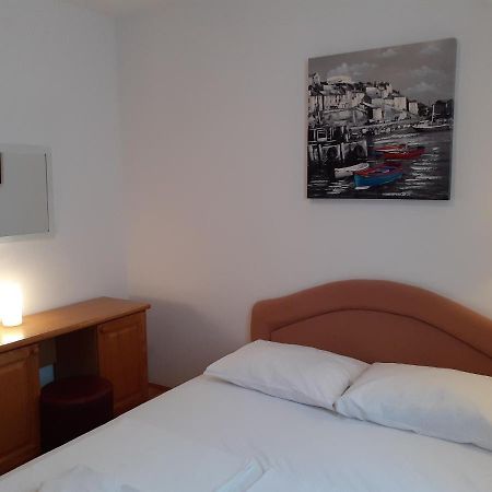 Apartment Conty On The Ground Floor Malinska Esterno foto